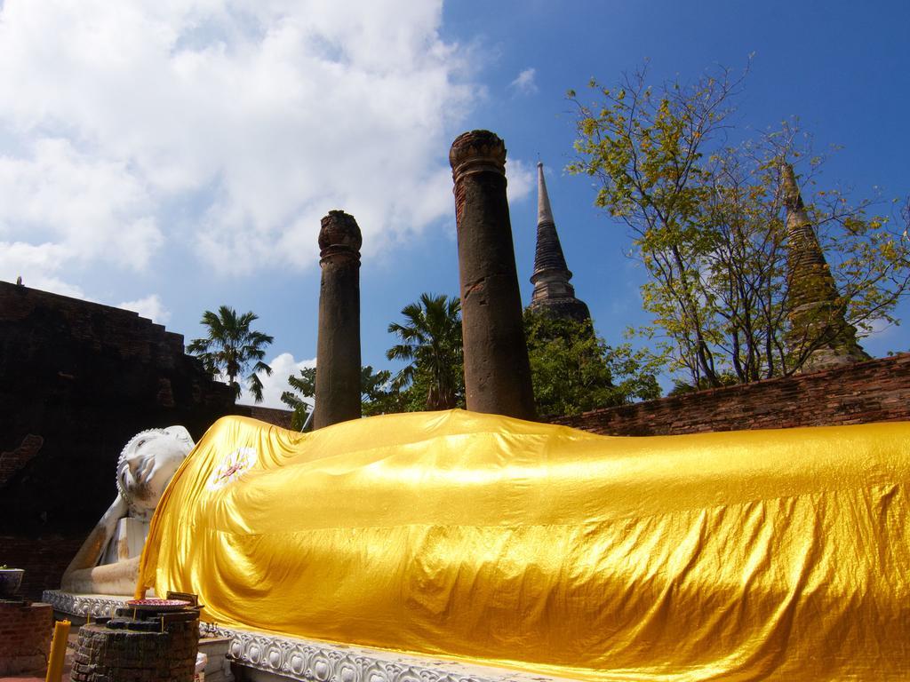 Hotel Onvara Place Phra Nakhon Si Ayutthaya Exterior foto